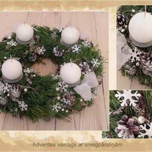 Adventes vainags ar baltām sniegpārsliņām